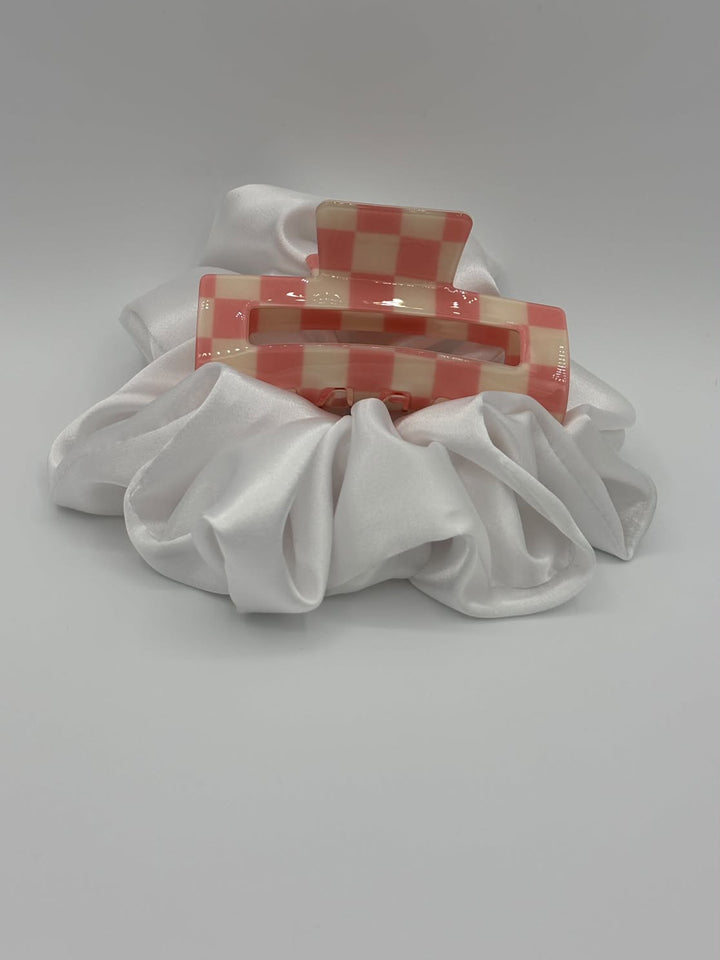 Peach Check - Hair Claw