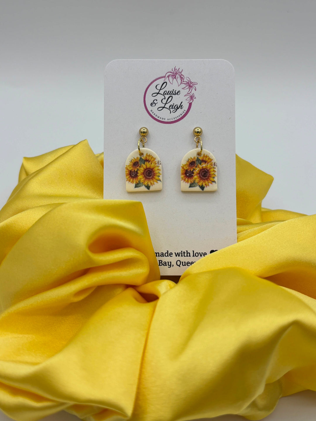 Loves Sunflowers - Earrings