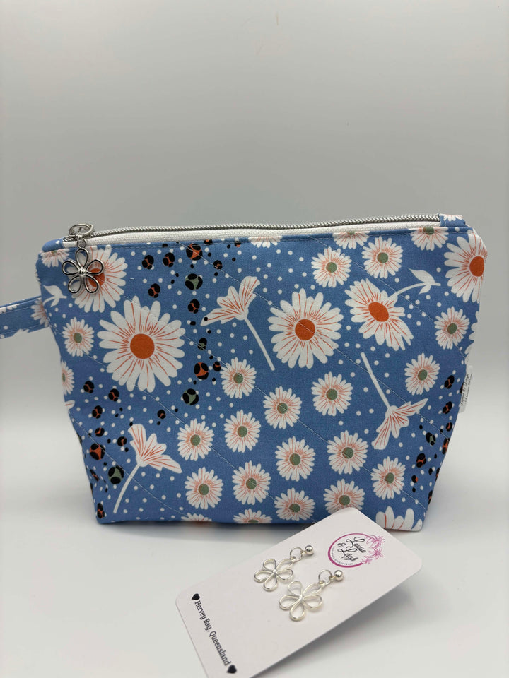 Meadow Breeze - Medium Multi-Use Bag