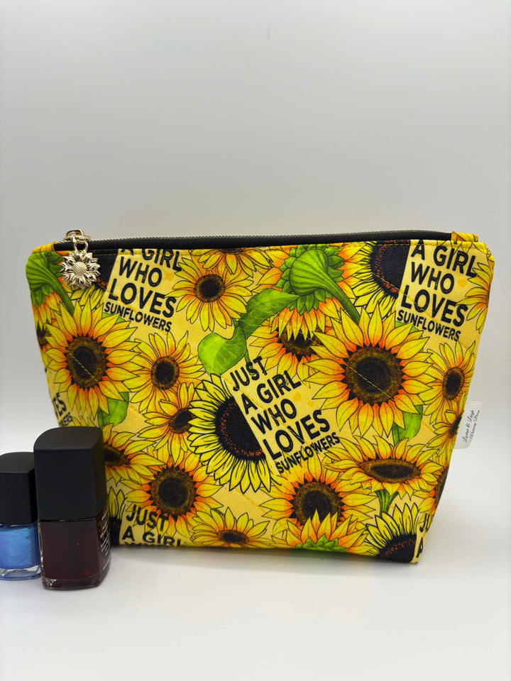 Loves Sunflowers - Medium Multi-Use Bag