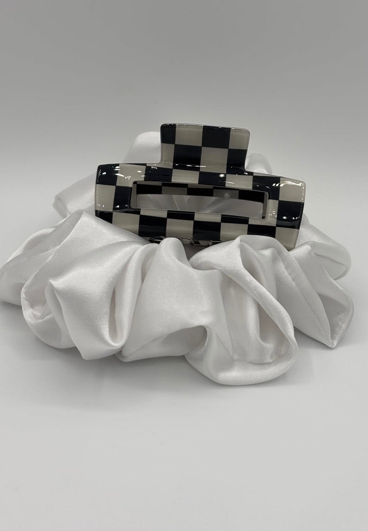 Black Check - Hair Claw