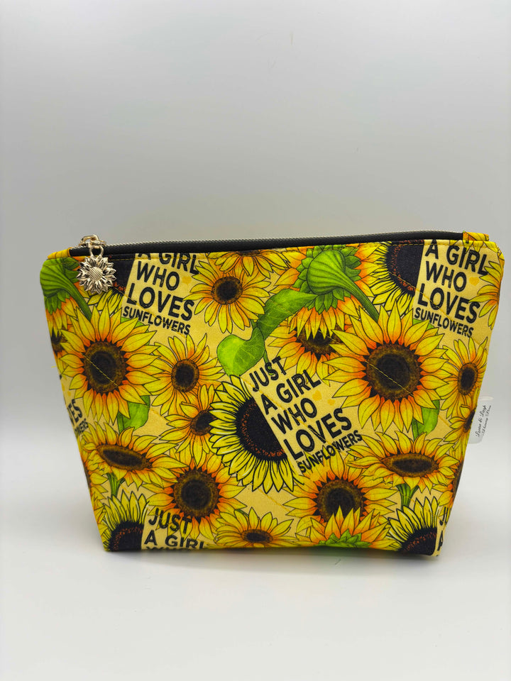 Loves Sunflowers - Medium Multi-Use Bag